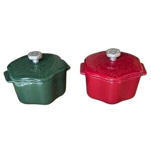 Pioneer Woman Stoneware 2‎ Cup Snowflake Cocotte Set with Lid, Green & Red